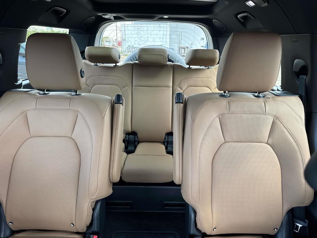 new 2025 Land Rover Defender car, priced at $93,713