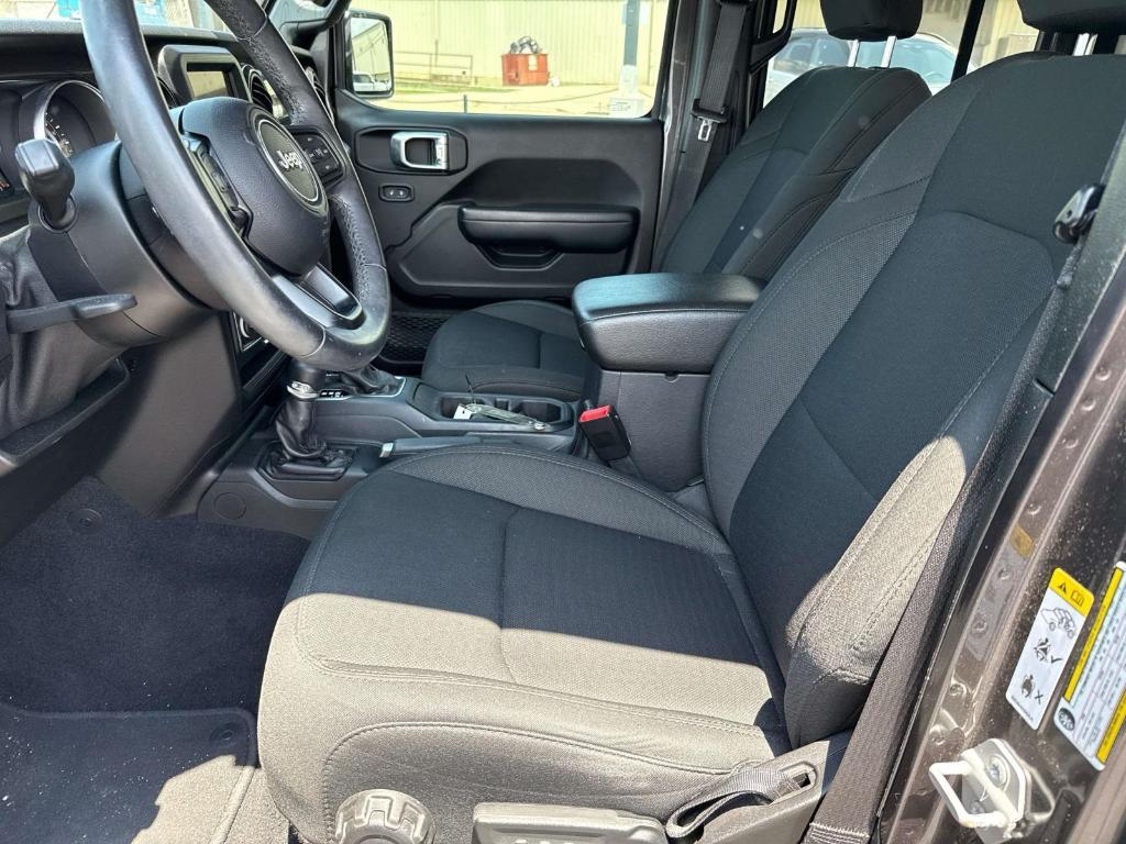 used 2019 Jeep Wrangler Unlimited car, priced at $27,990