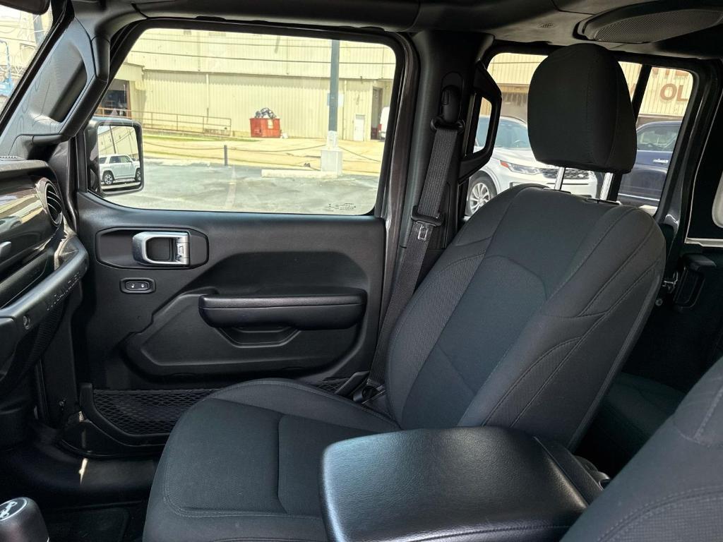 used 2019 Jeep Wrangler Unlimited car, priced at $27,990