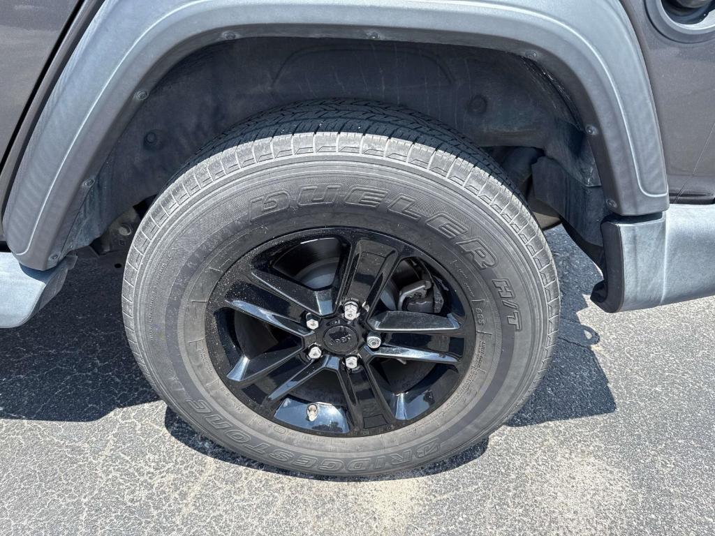used 2019 Jeep Wrangler Unlimited car, priced at $27,990