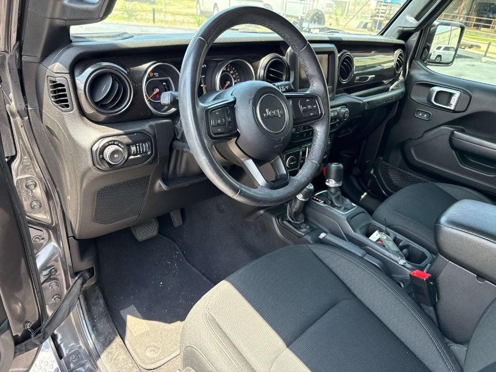 used 2019 Jeep Wrangler Unlimited car, priced at $27,990