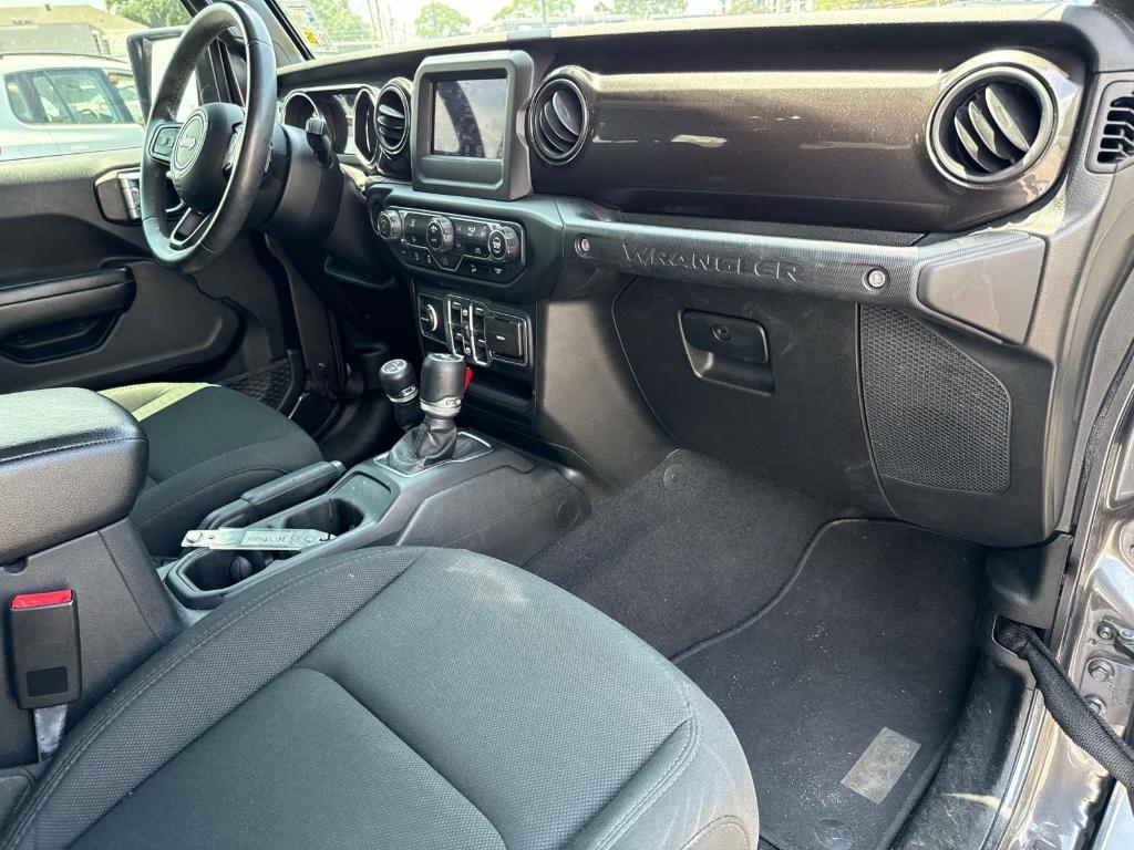 used 2019 Jeep Wrangler Unlimited car, priced at $27,990