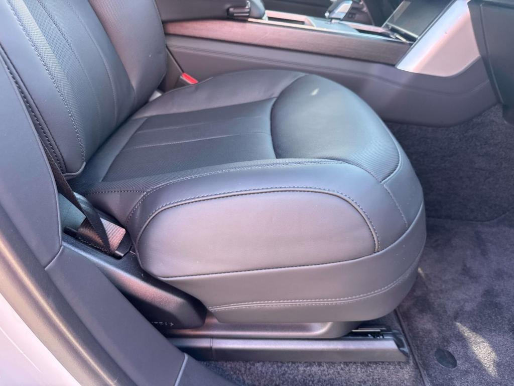 used 2025 Land Rover Range Rover car, priced at $129,888