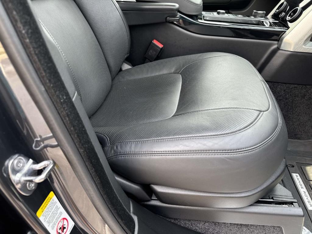 used 2019 Land Rover Range Rover car, priced at $39,950