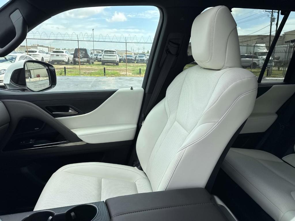 used 2024 Lexus LX 600 car, priced at $102,990