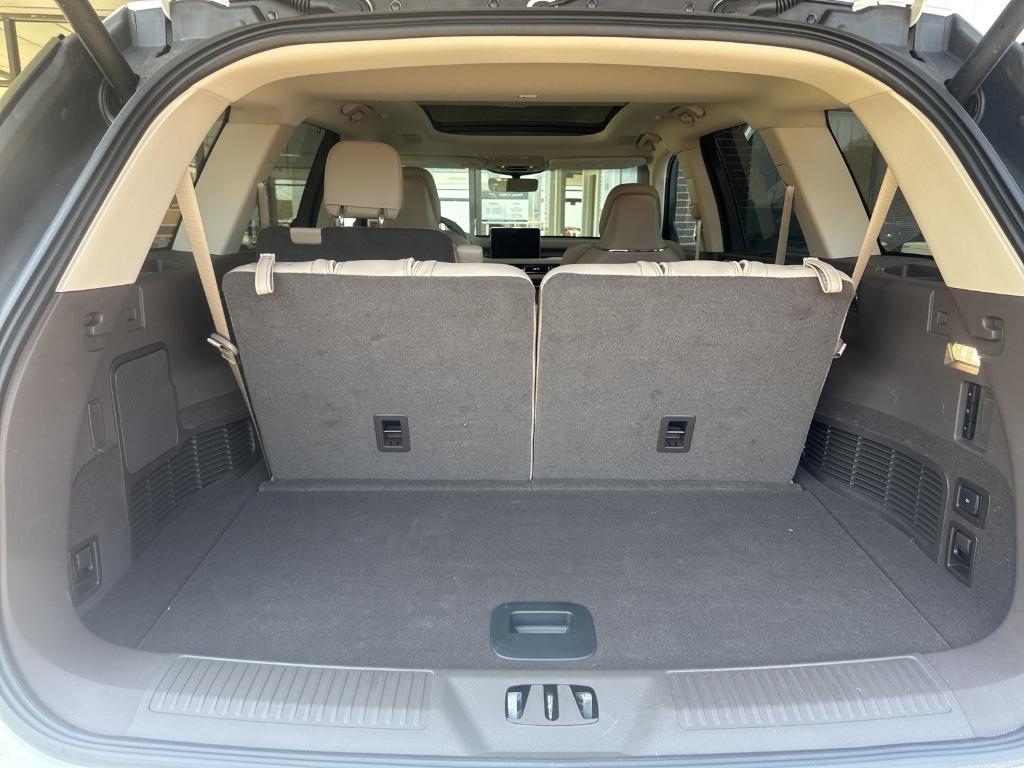 used 2023 Lincoln Aviator car, priced at $58,950