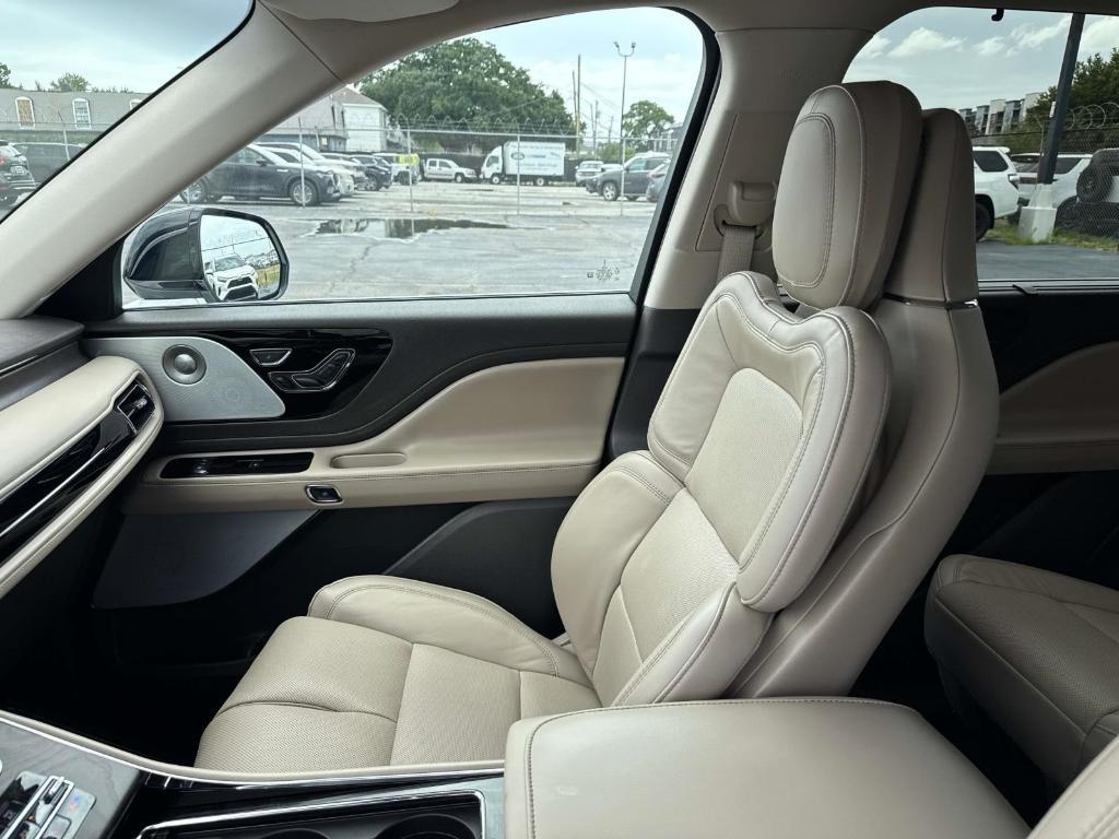 used 2023 Lincoln Aviator car, priced at $58,950