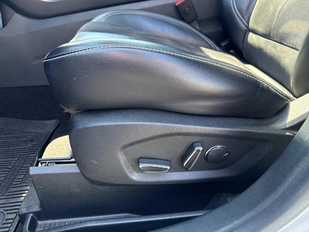 used 2019 Ford Edge car, priced at $23,990