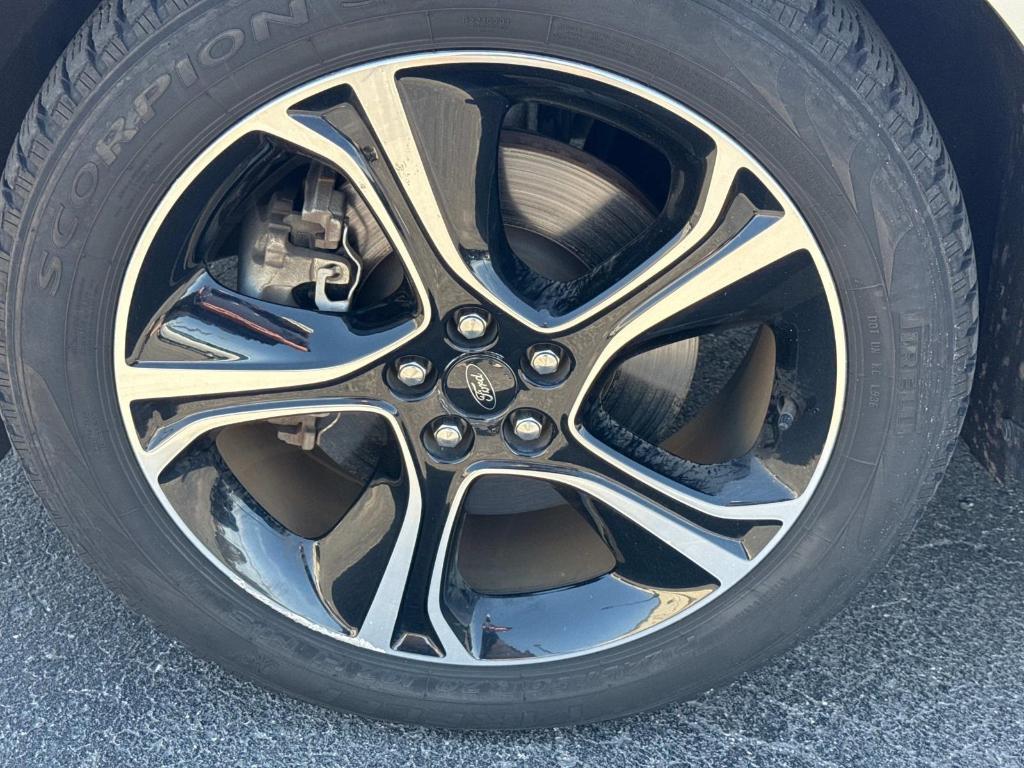 used 2019 Ford Edge car, priced at $23,990