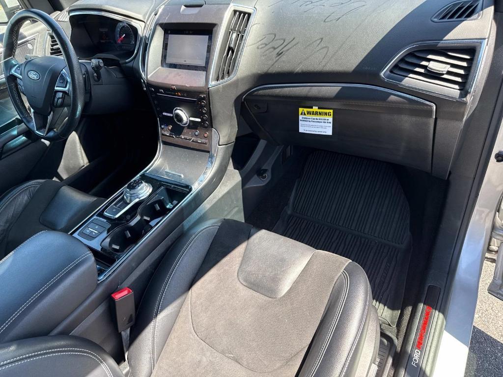 used 2019 Ford Edge car, priced at $23,990