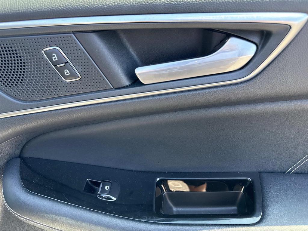 used 2019 Ford Edge car, priced at $23,990