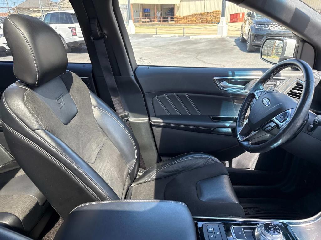 used 2019 Ford Edge car, priced at $23,990