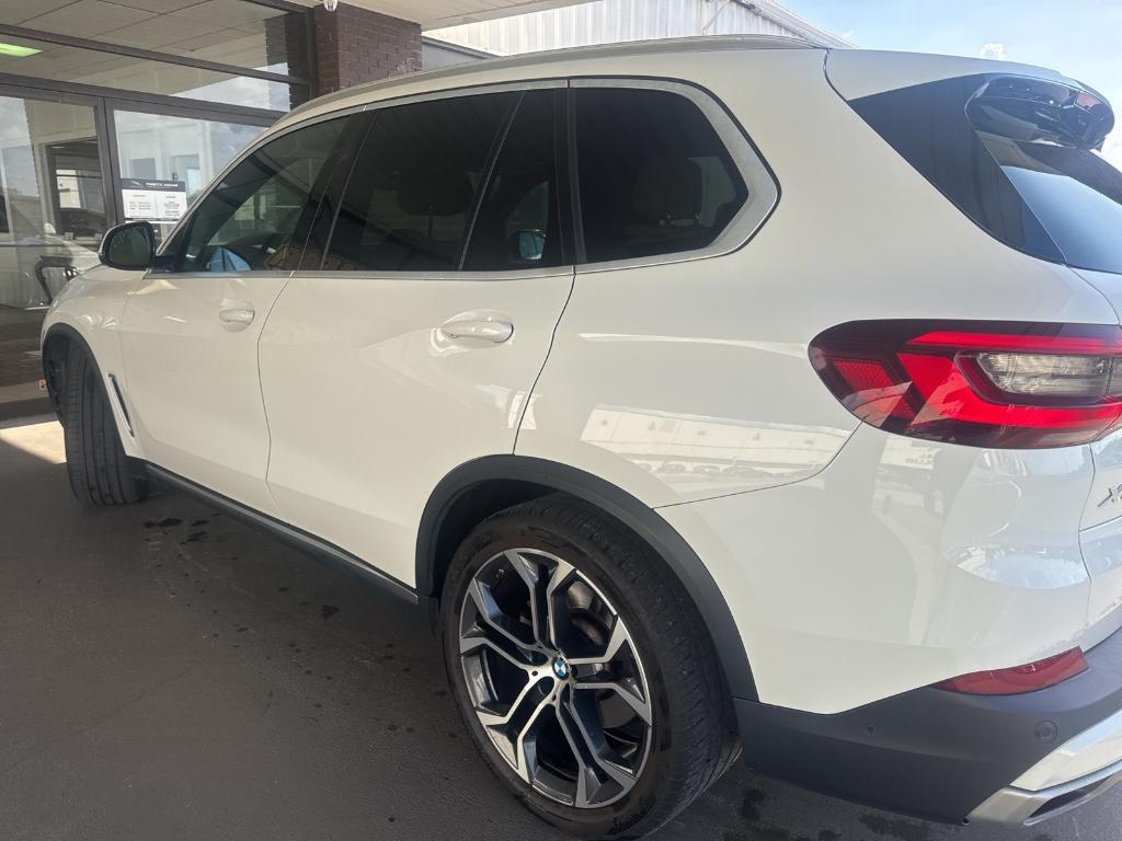 used 2021 BMW X5 car, priced at $37,600