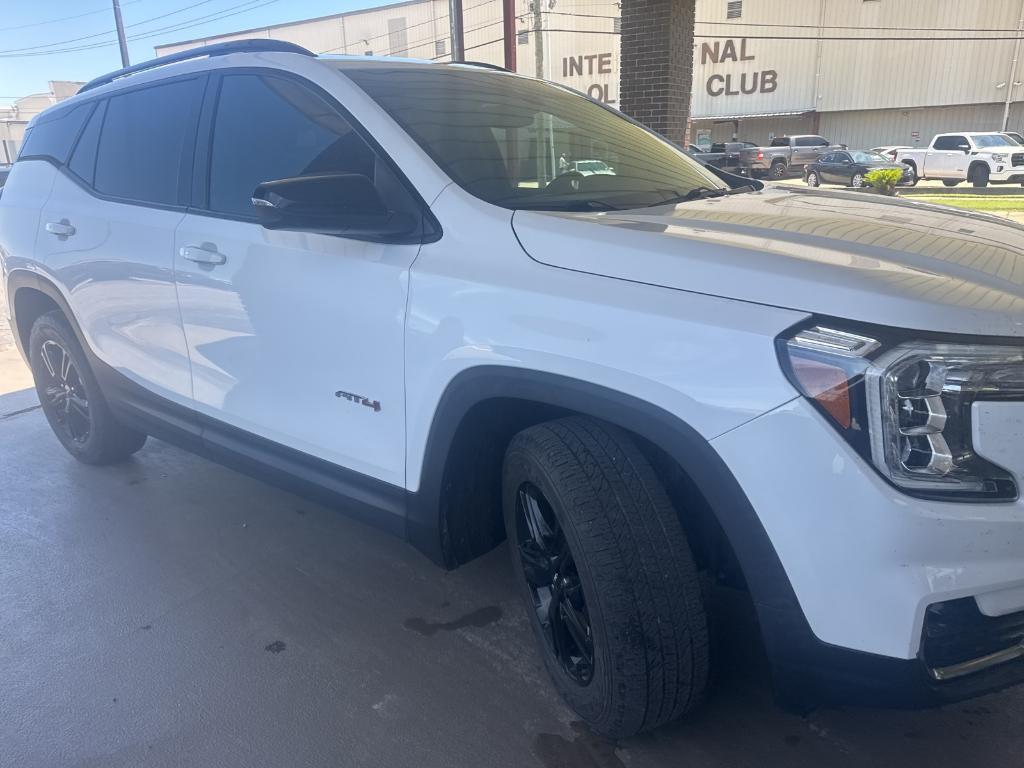 used 2022 GMC Terrain car, priced at $26,290