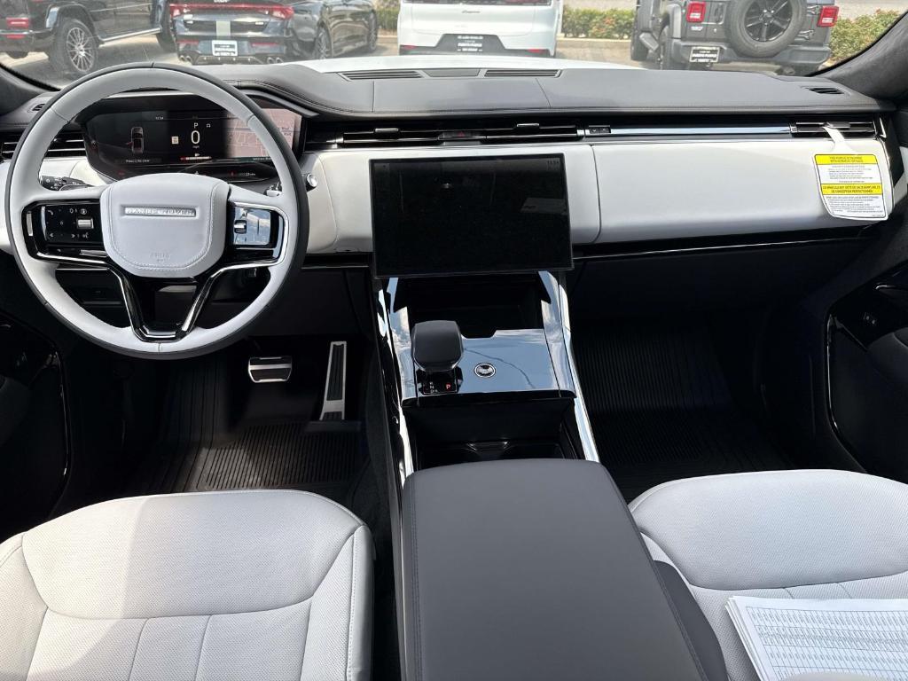 new 2025 Land Rover Range Rover Sport car, priced at $139,330