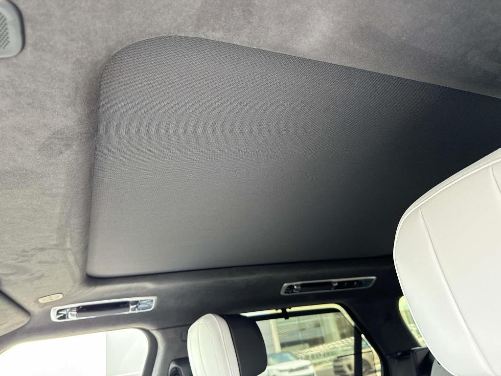 new 2025 Land Rover Range Rover Sport car, priced at $139,330