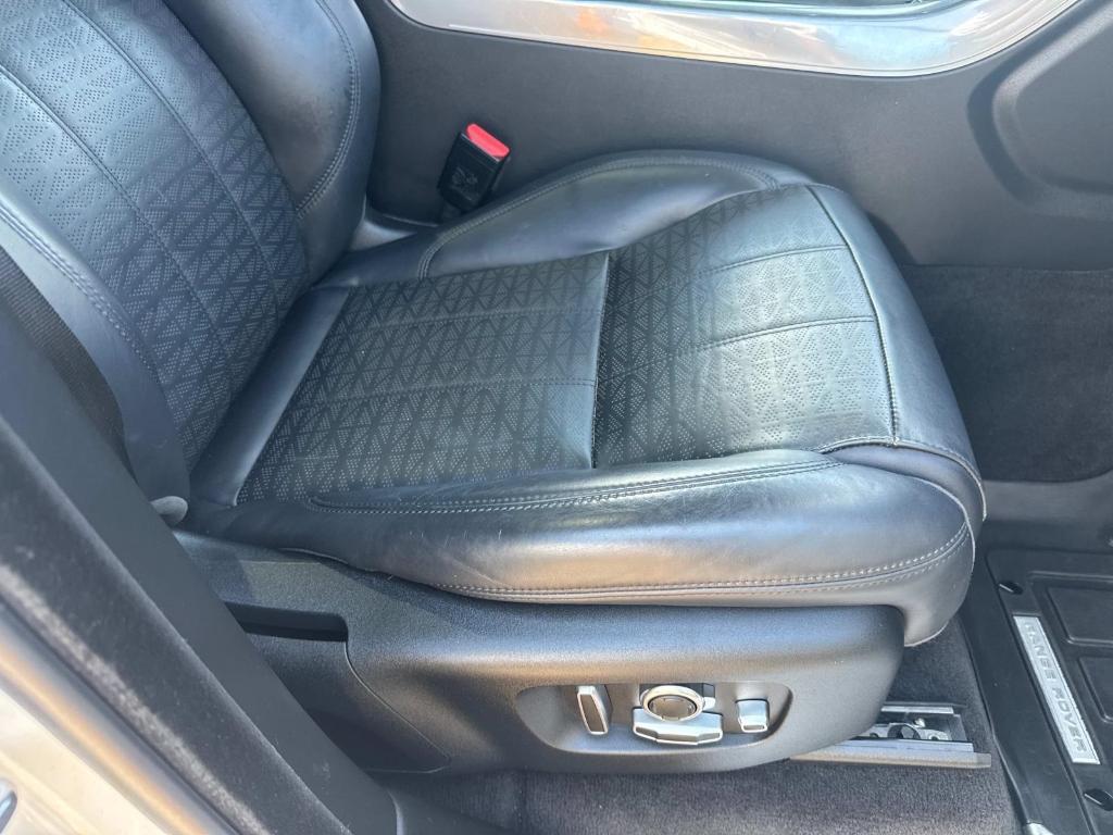 used 2018 Land Rover Range Rover Sport car, priced at $31,290
