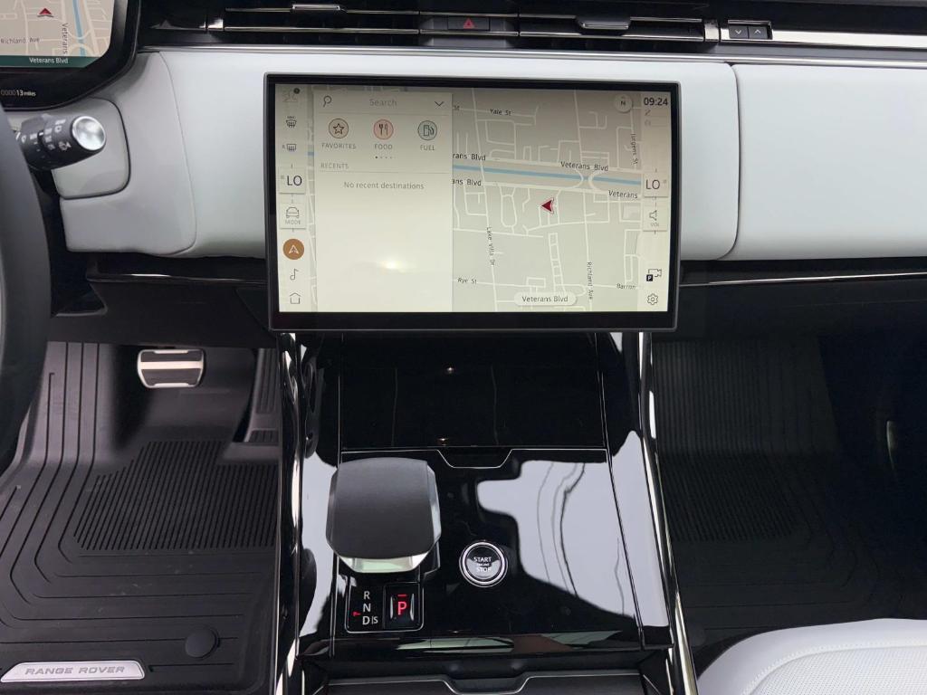 new 2025 Land Rover Range Rover Sport car, priced at $102,650