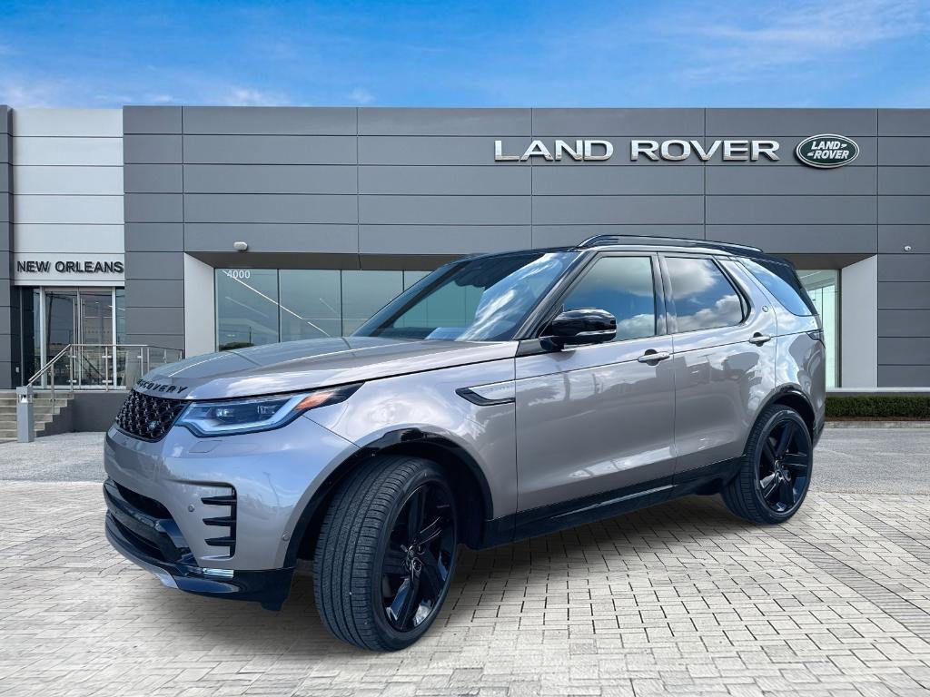 new 2025 Land Rover Discovery car, priced at $75,593