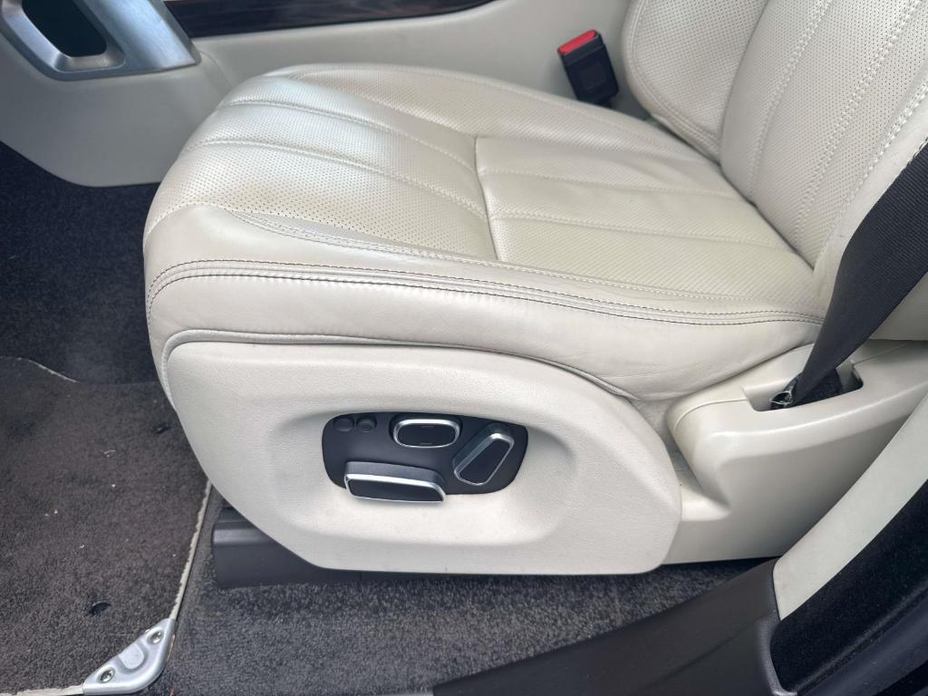used 2015 Land Rover Range Rover car, priced at $24,690
