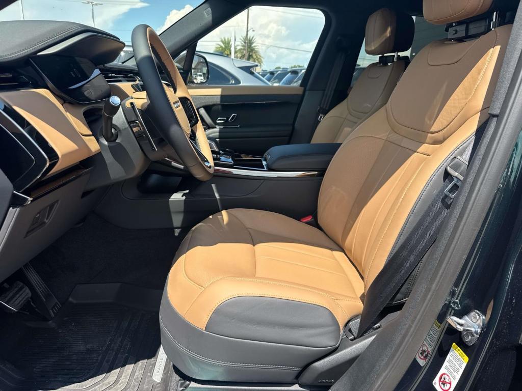 new 2025 Land Rover Range Rover Sport car, priced at $113,155