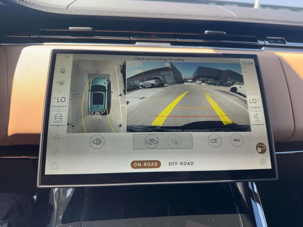 new 2025 Land Rover Range Rover Sport car, priced at $113,155