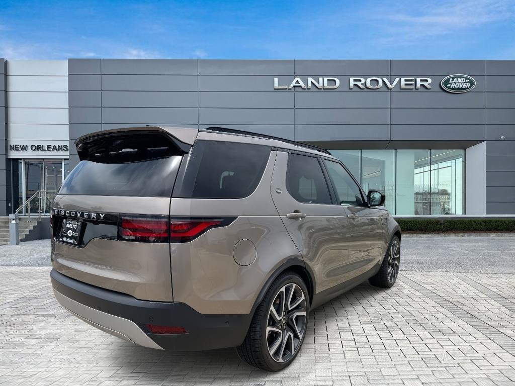 new 2025 Land Rover Discovery car, priced at $67,893