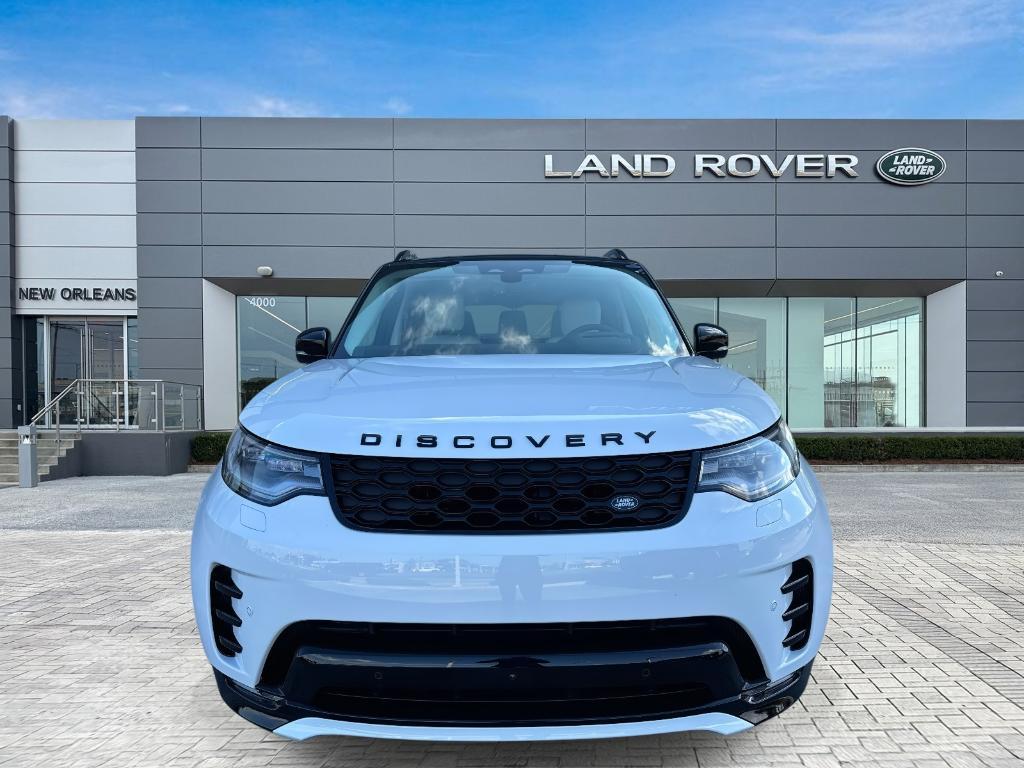 new 2025 Land Rover Discovery car, priced at $77,493