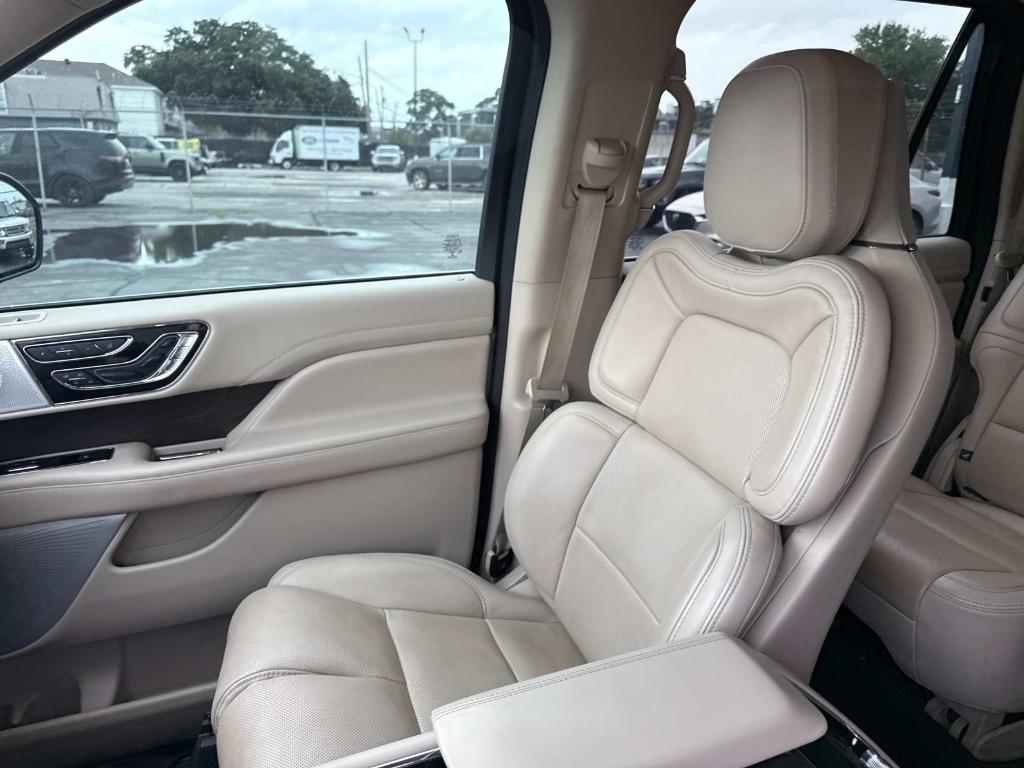 used 2021 Lincoln Navigator L car, priced at $32,990