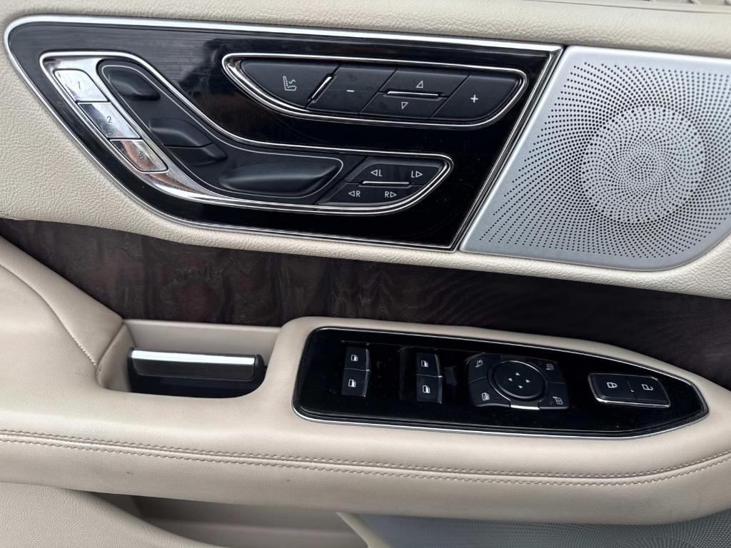 used 2021 Lincoln Navigator L car, priced at $32,990