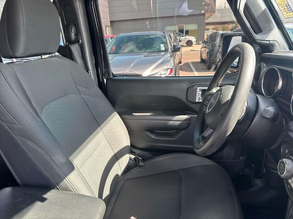 used 2022 Jeep Wrangler Unlimited car, priced at $26,953