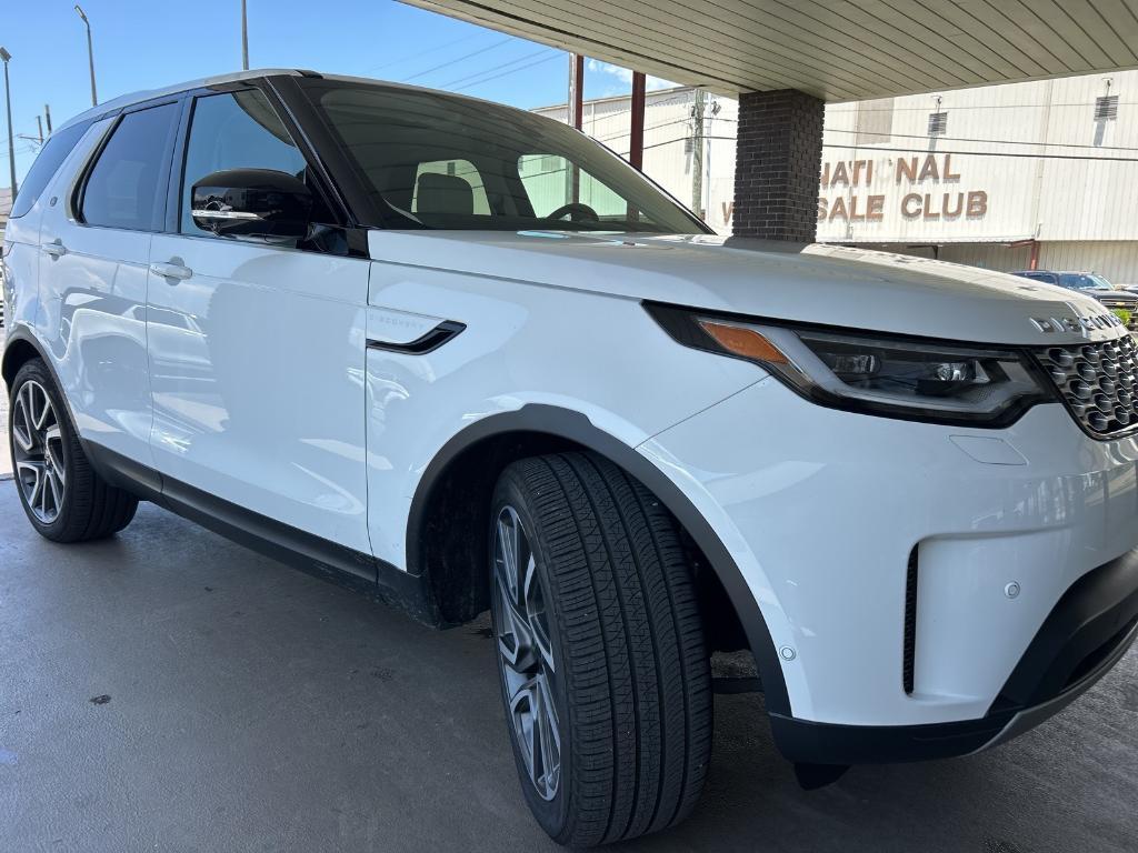 used 2024 Land Rover Discovery car, priced at $47,888