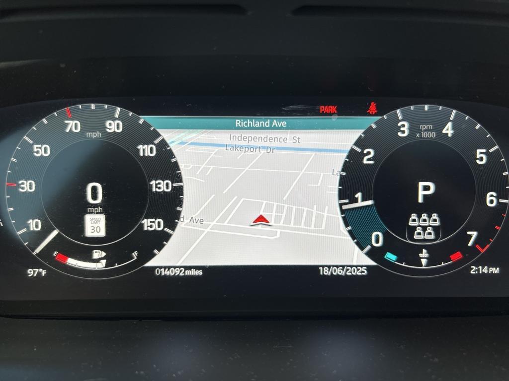 used 2024 Land Rover Discovery car, priced at $47,888