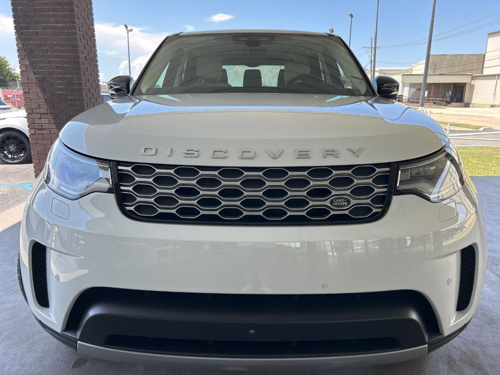 used 2024 Land Rover Discovery car, priced at $47,888