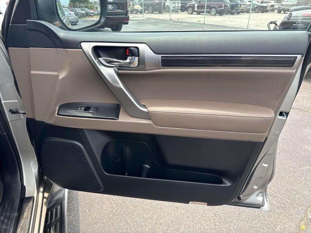 used 2023 Lexus GX 460 car, priced at $63,690