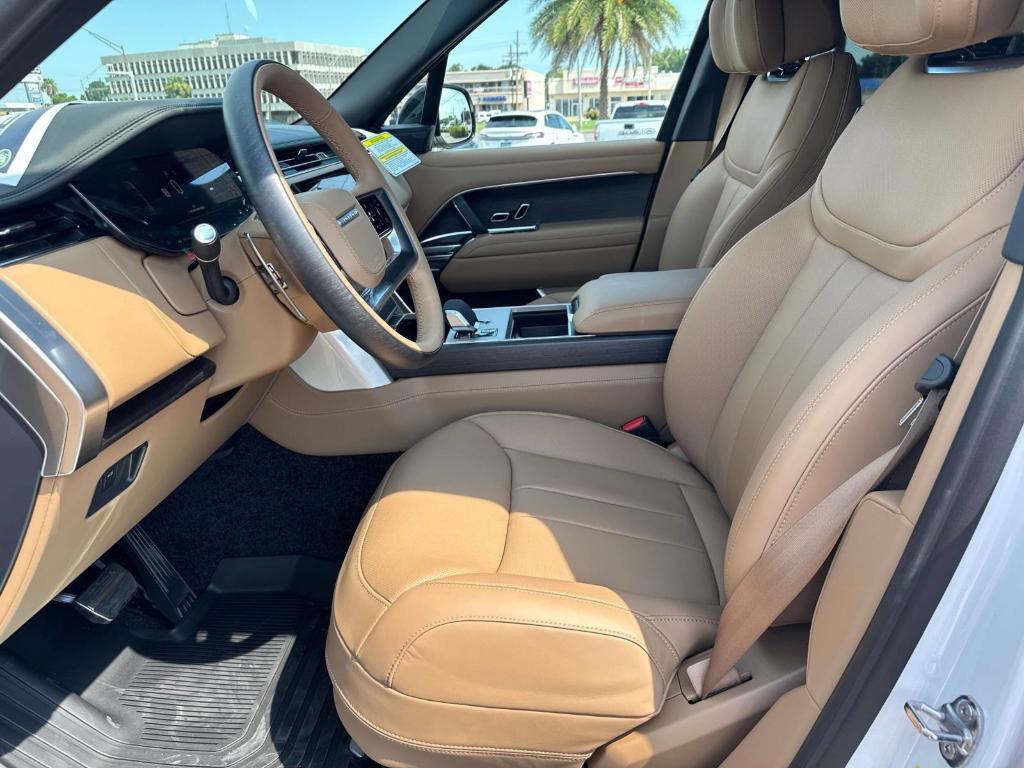 new 2025 Land Rover Range Rover car, priced at $133,625
