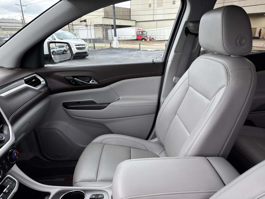 used 2021 GMC Acadia car, priced at $28,690