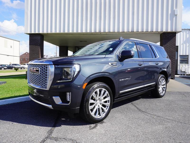 used 2022 GMC Yukon car, priced at $53,990