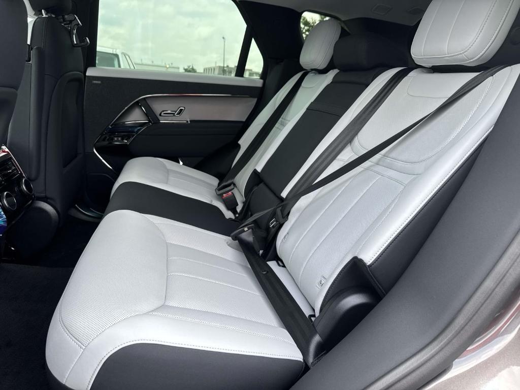 new 2025 Land Rover Range Rover Sport car, priced at $105,915