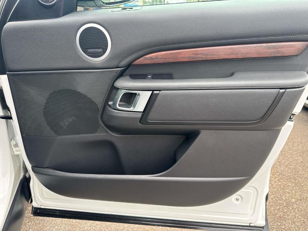 used 2024 Land Rover Discovery car, priced at $42,888
