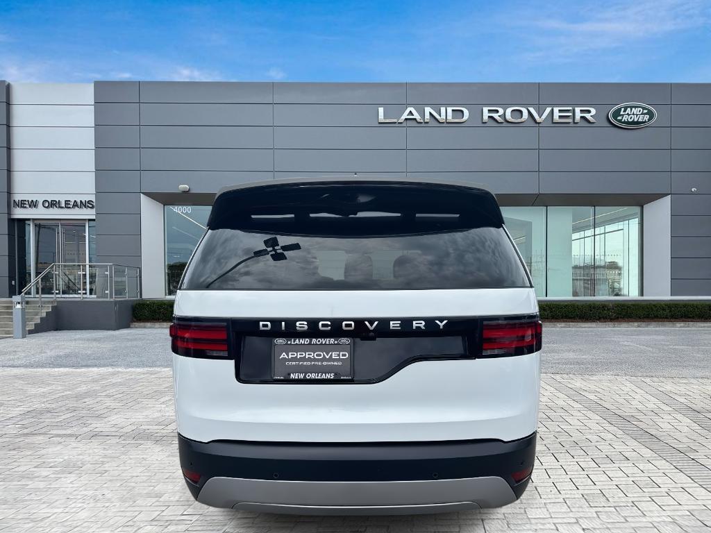used 2024 Land Rover Discovery car, priced at $42,888
