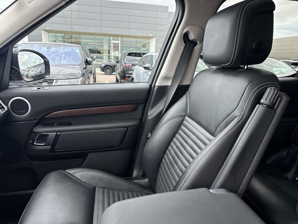 used 2024 Land Rover Discovery car, priced at $42,888