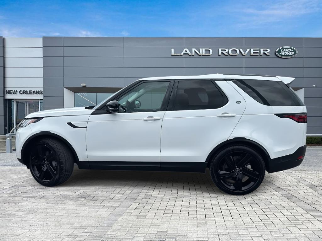 used 2024 Land Rover Discovery car, priced at $42,888