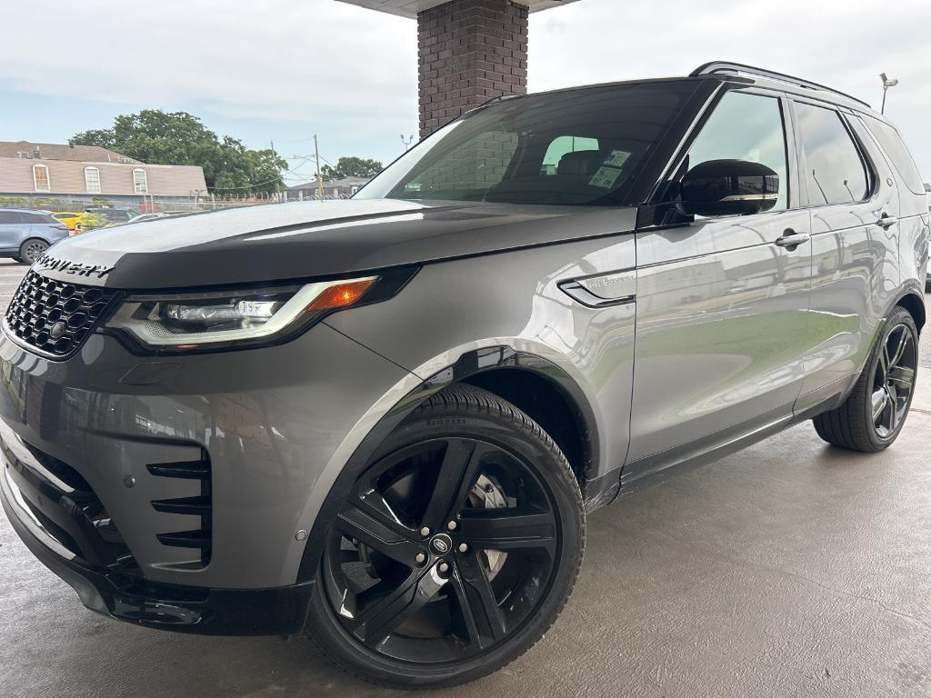 used 2024 Land Rover Discovery car, priced at $51,888