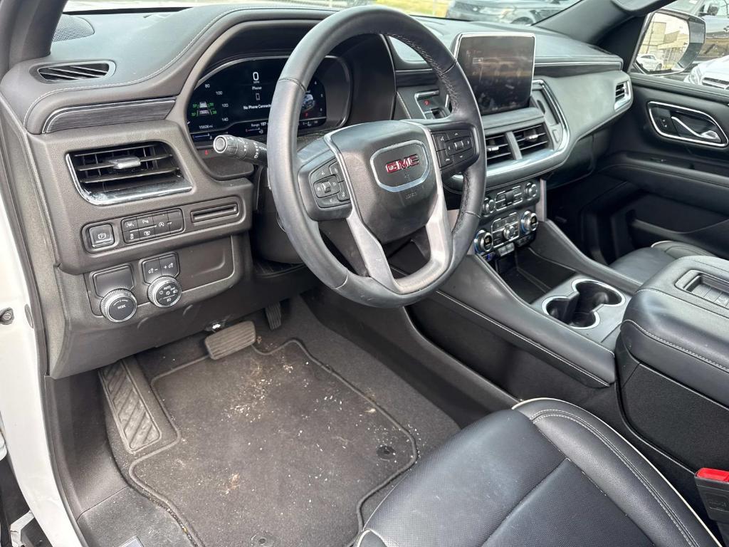 used 2024 GMC Yukon car, priced at $65,690