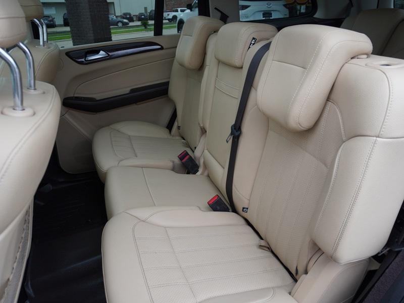 used 2018 Mercedes-Benz GLS 450 car, priced at $25,990
