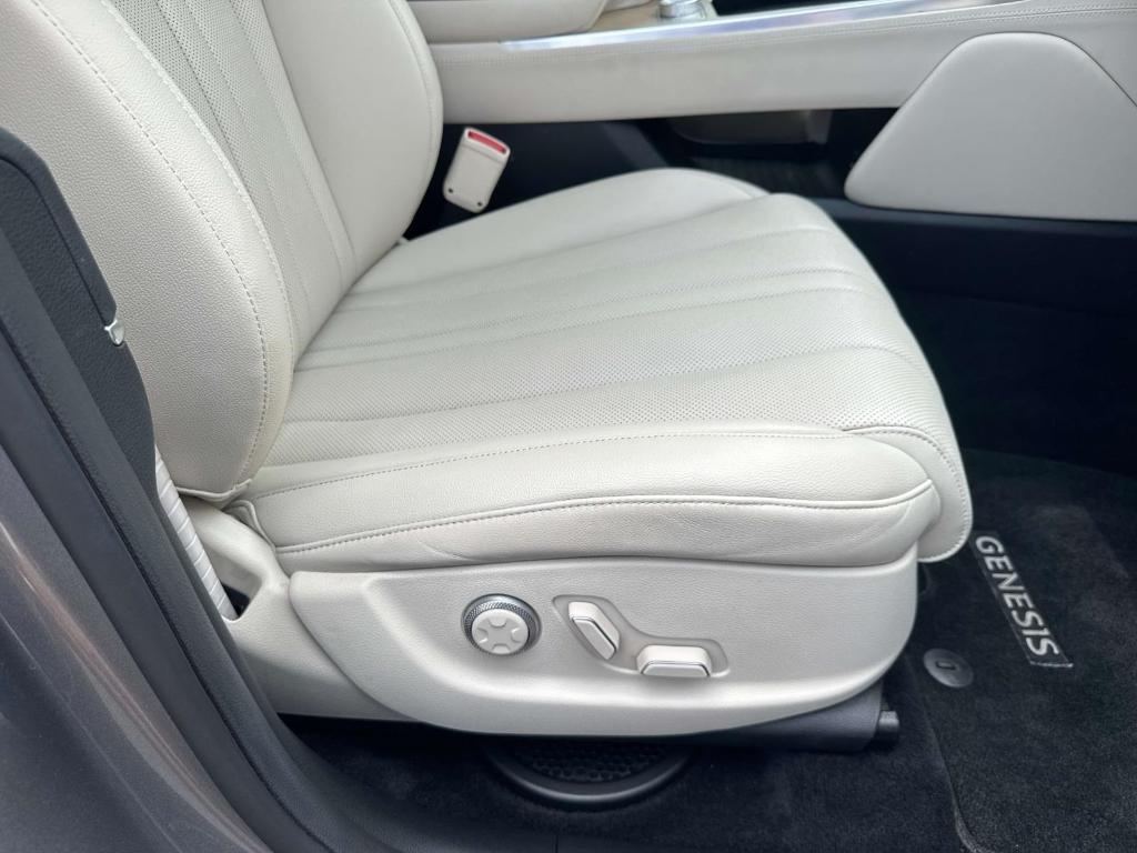 used 2021 Genesis GV80 car, priced at $30,790