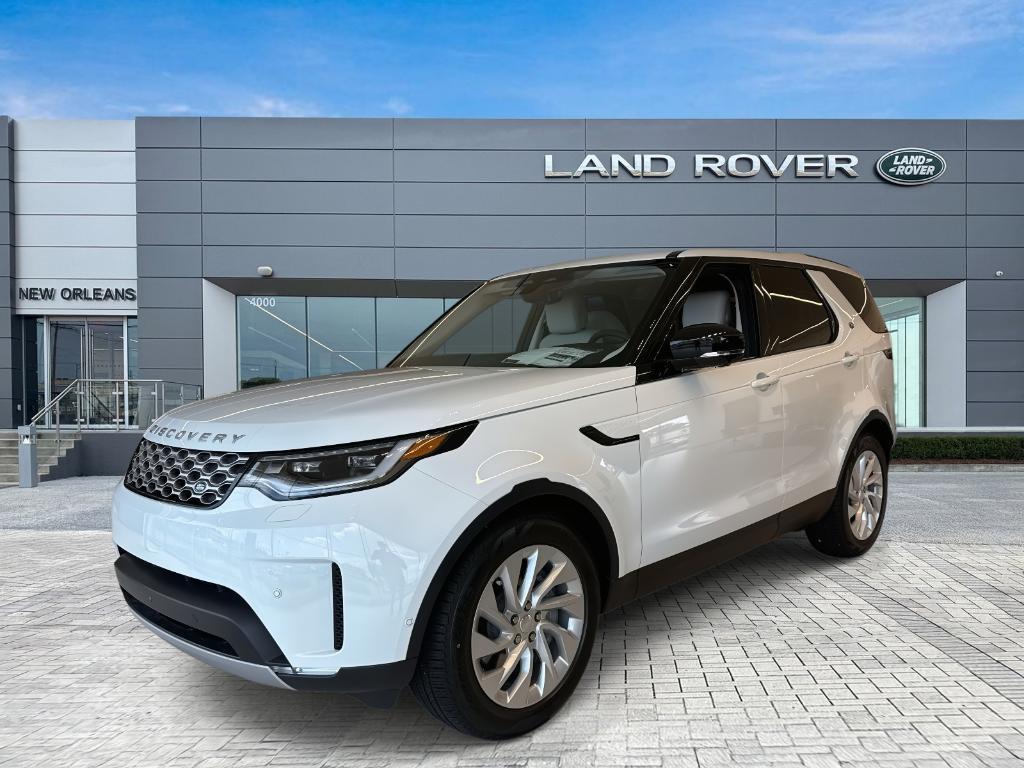 new 2025 Land Rover Discovery car, priced at $63,018