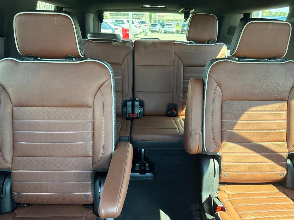 used 2024 GMC Yukon car, priced at $92,490