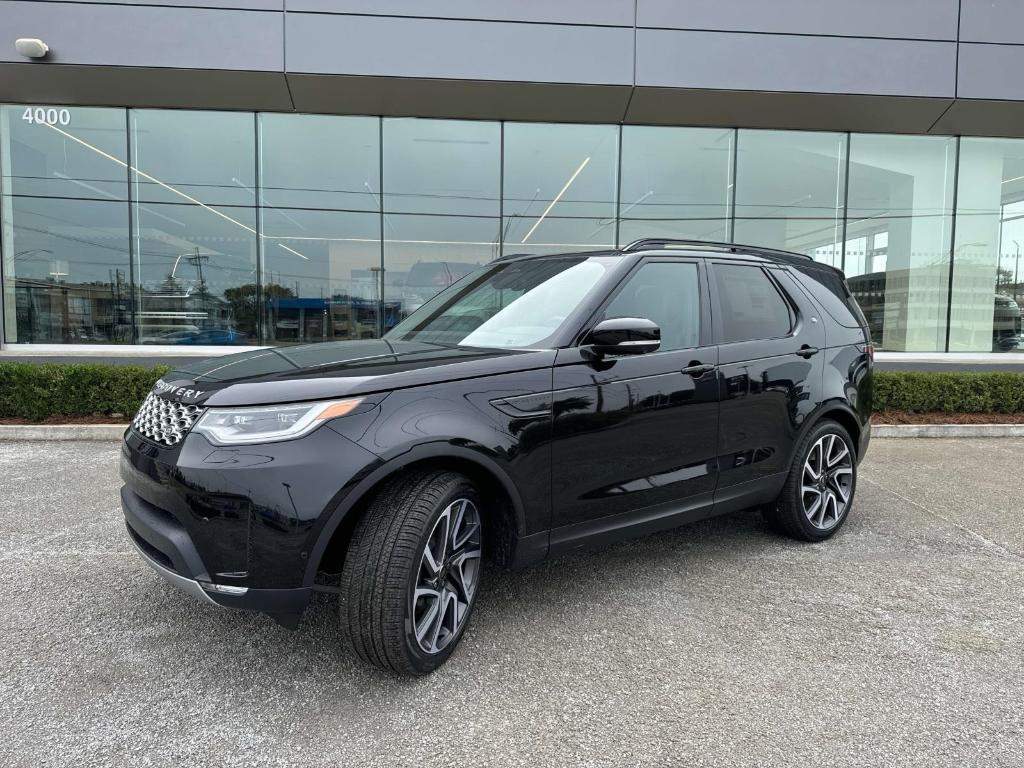 new 2025 Land Rover Discovery car, priced at $65,665